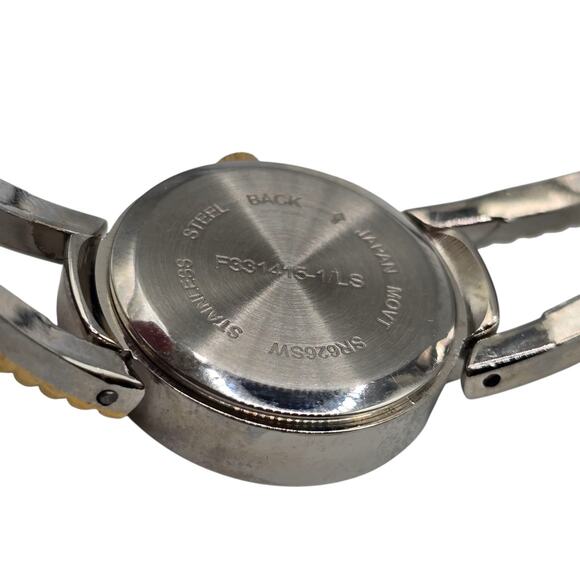 Vintage Women Wrist Watch Stretch Bracelet Gold Tone Good Working Condition - Picture 2 of 5